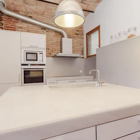 Apartment Comodo En Sagrada Familia